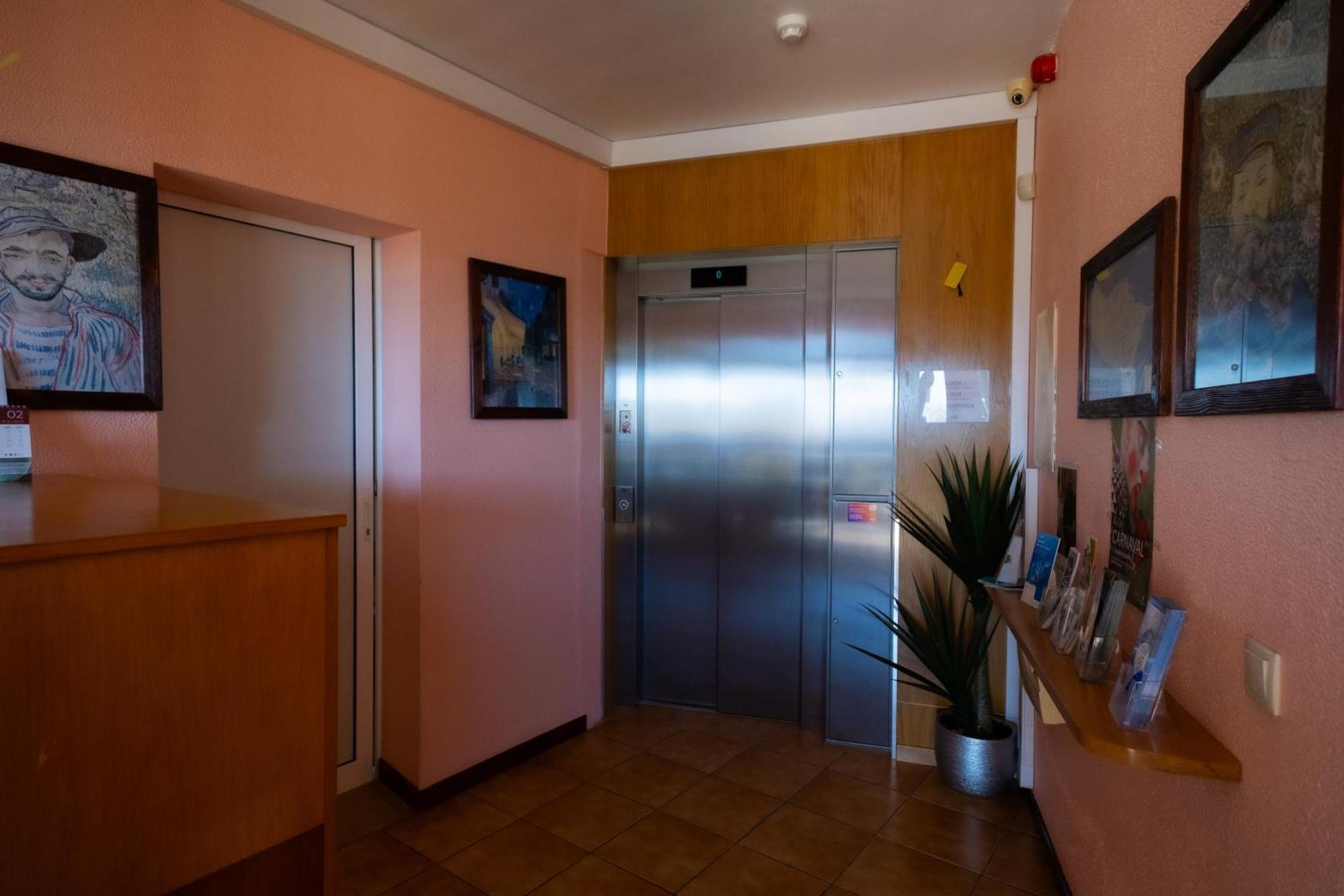 Residencial Familia Otel Machico  Dış mekan fotoğraf