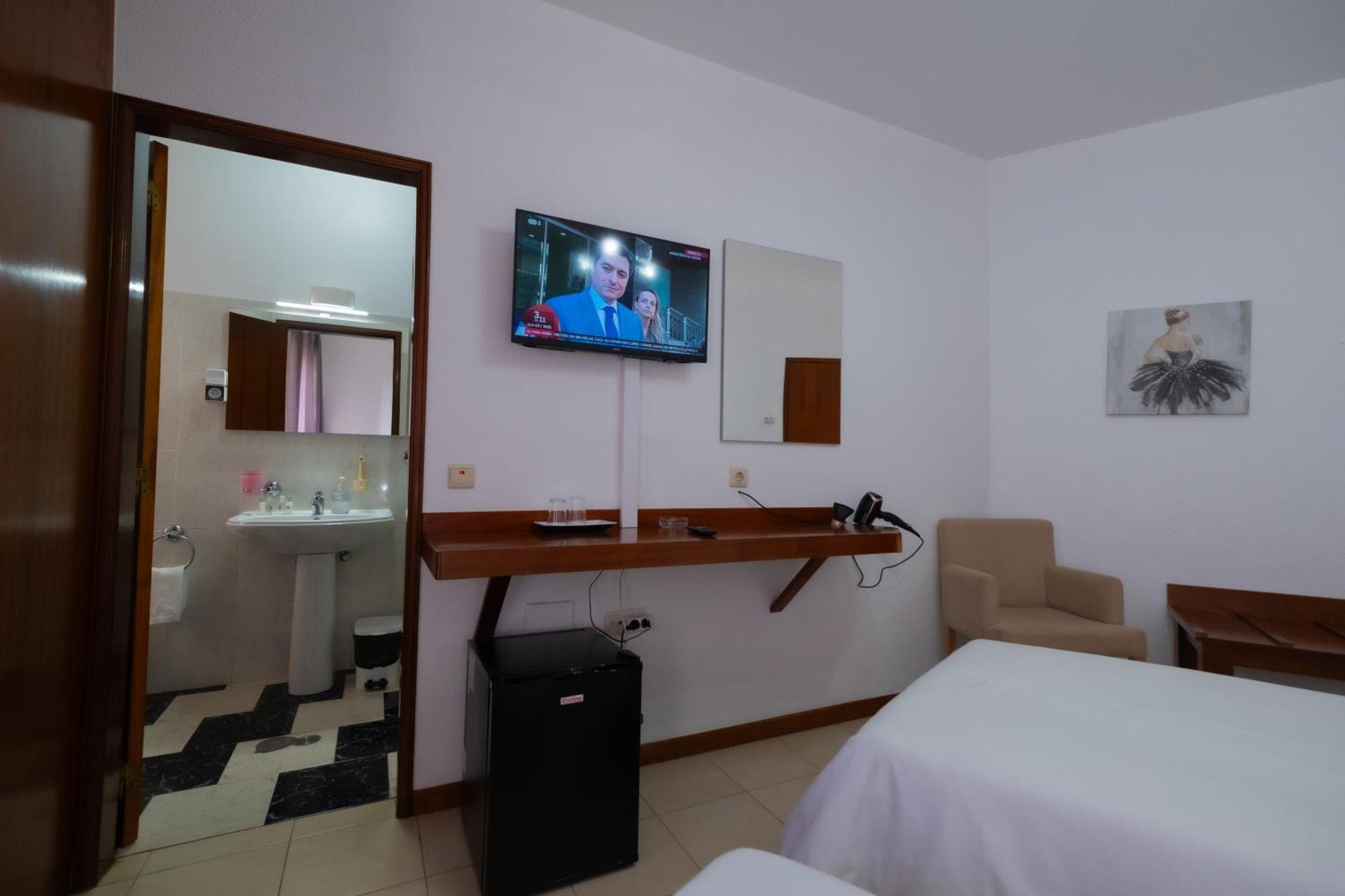 Residencial Familia Otel Machico  Dış mekan fotoğraf