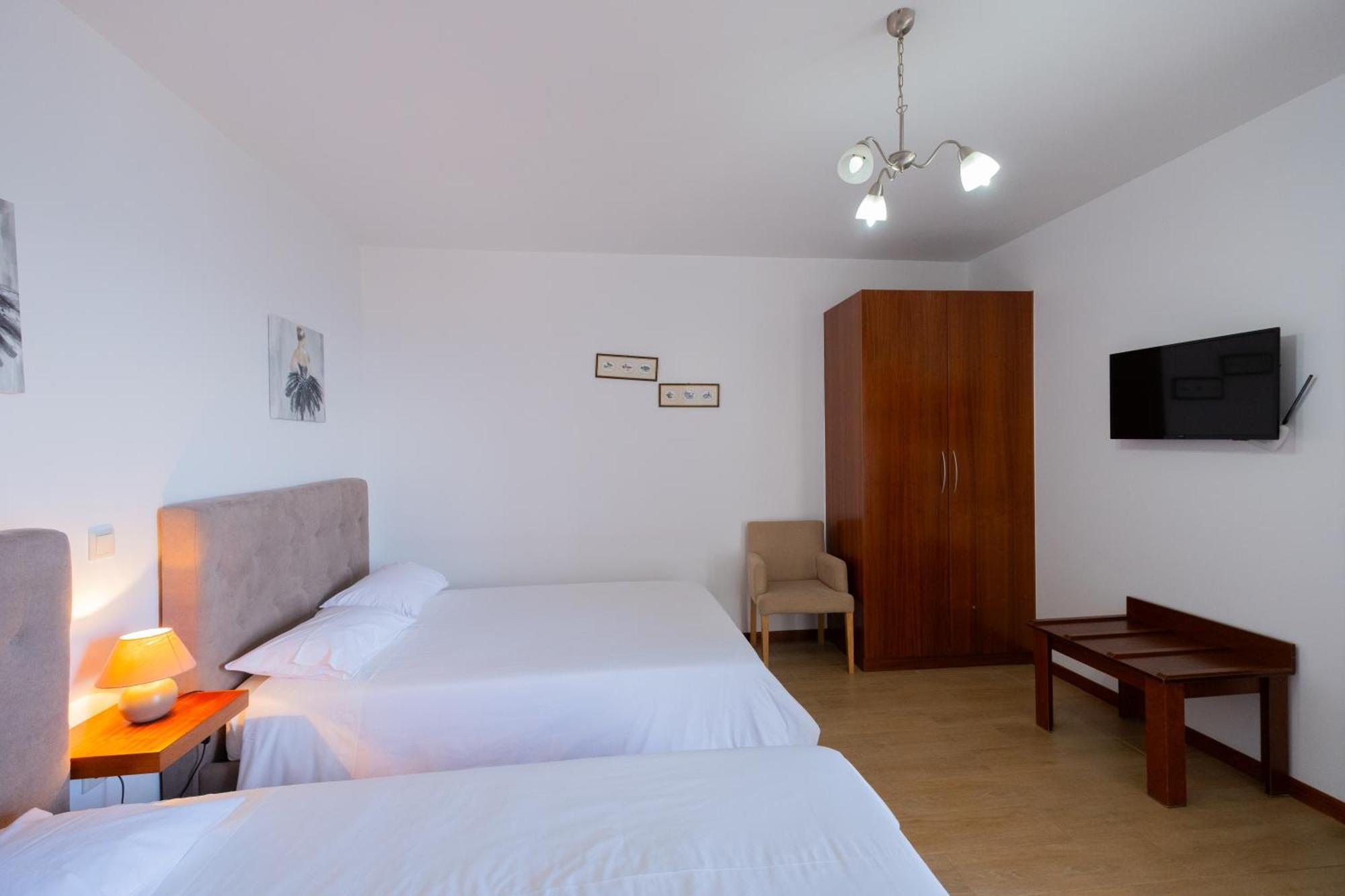 Residencial Familia Otel Machico  Dış mekan fotoğraf