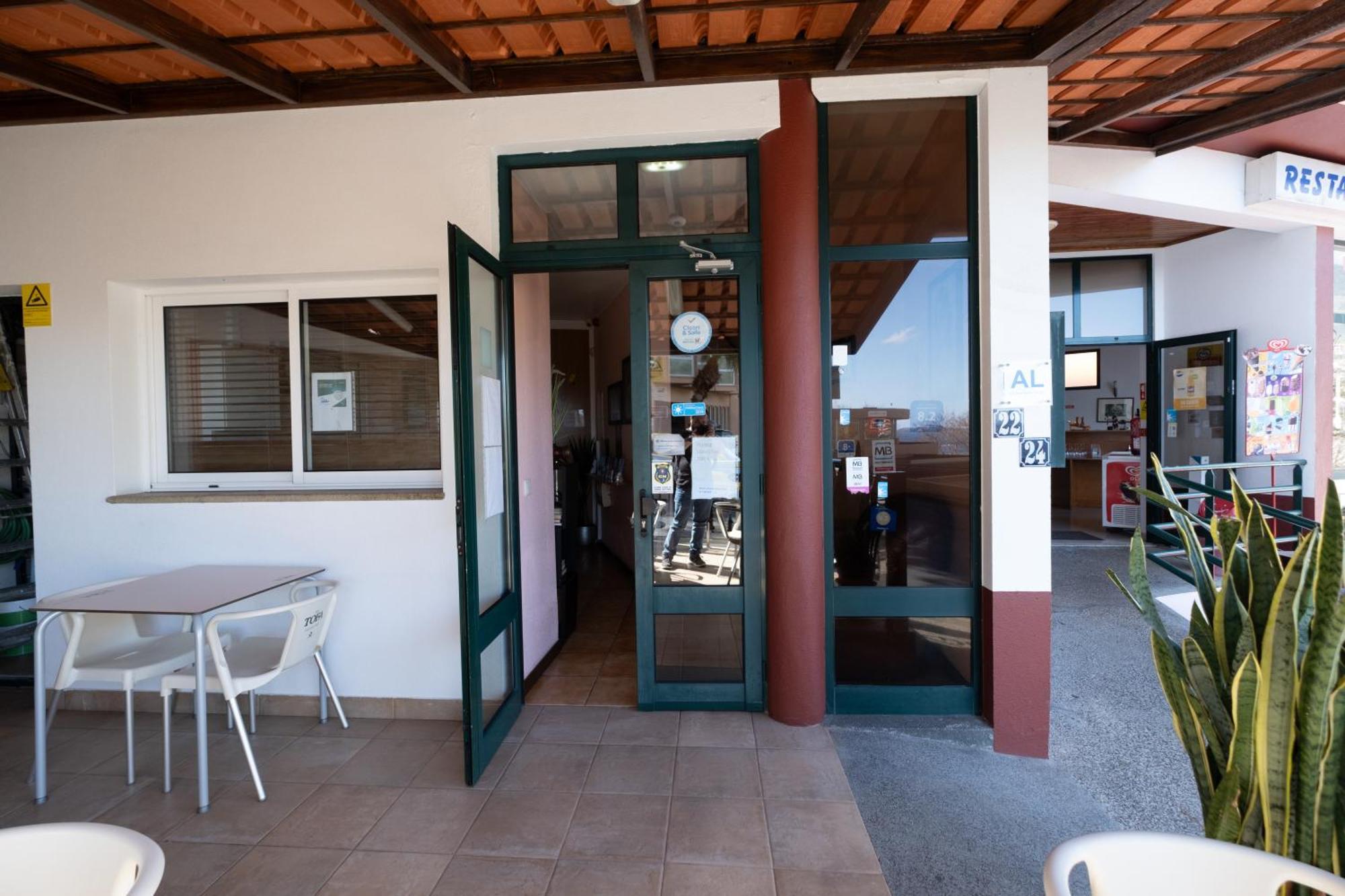Residencial Familia Otel Machico  Dış mekan fotoğraf